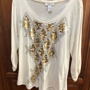 Top with sleeves gold embroidery in front brand style and co size m